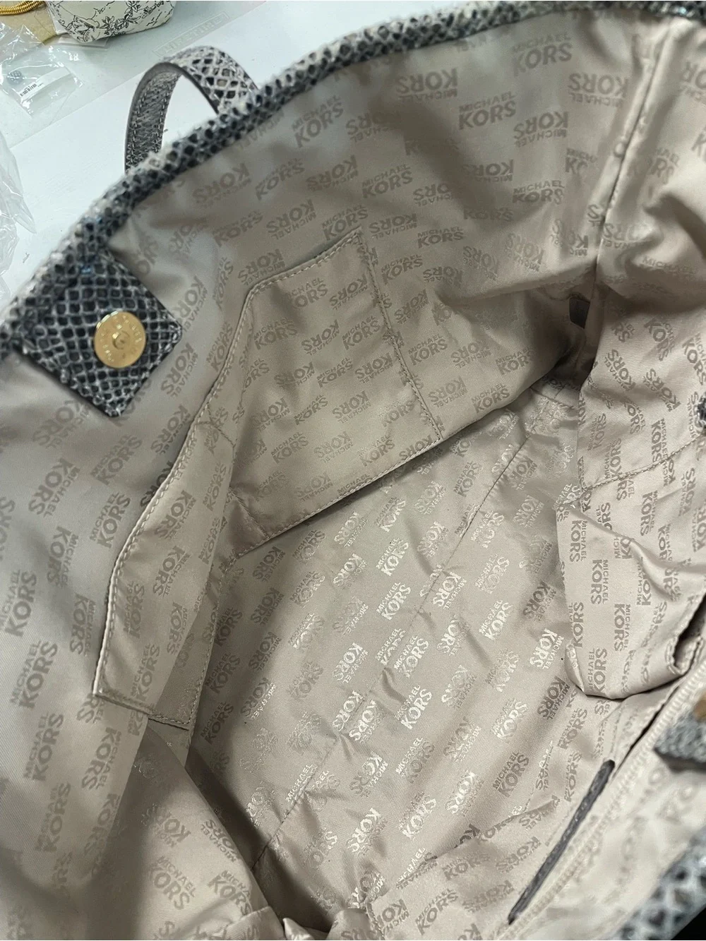 Michael Kors this bag